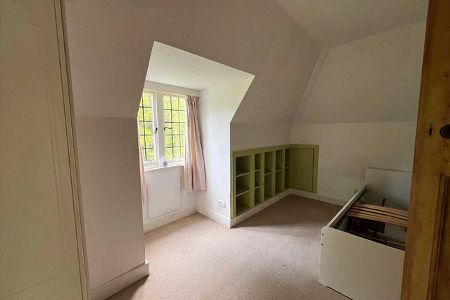 6, The Meads, Park Road, Slough photo 3