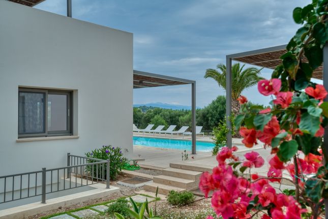 Villa for sale in Ververouda 213 00, Greece