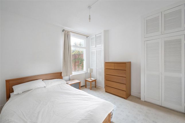 Wycliffe Road, London photo 5
