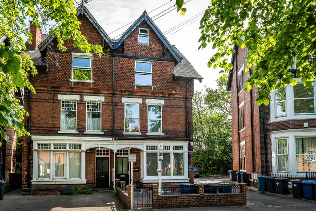 Thumbnail Flat for sale in Fox Road, West Bridgford