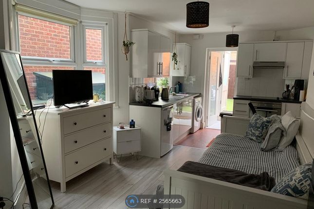 Whole Flat