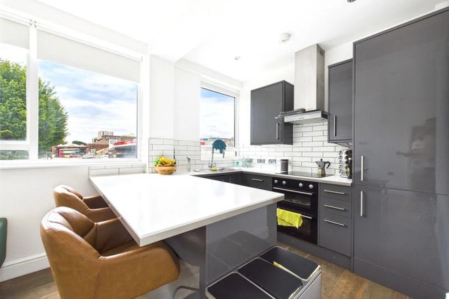 Kitchen-Shot._1751020523678