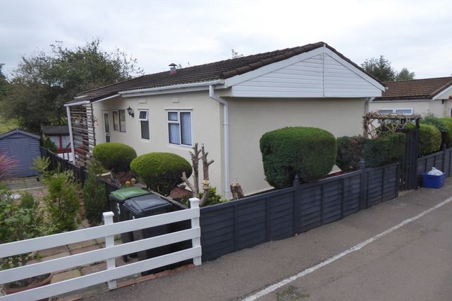 Thumbnail Mobile/park home for sale in The Elms Park, Lippitts Hill, Loughton, Essex