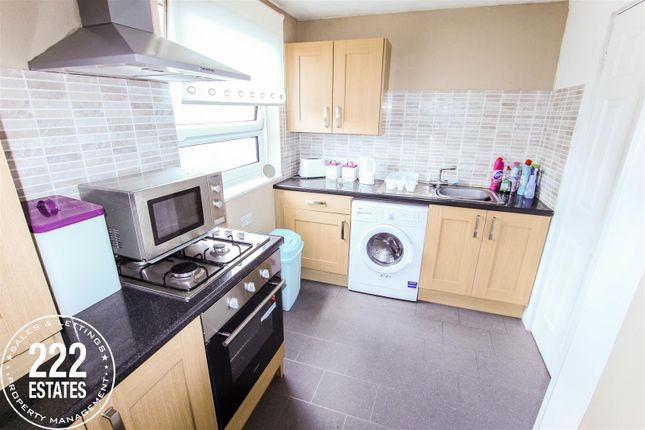 Flat 15,Peninsula House, O'leary Street, Warrington photo 3