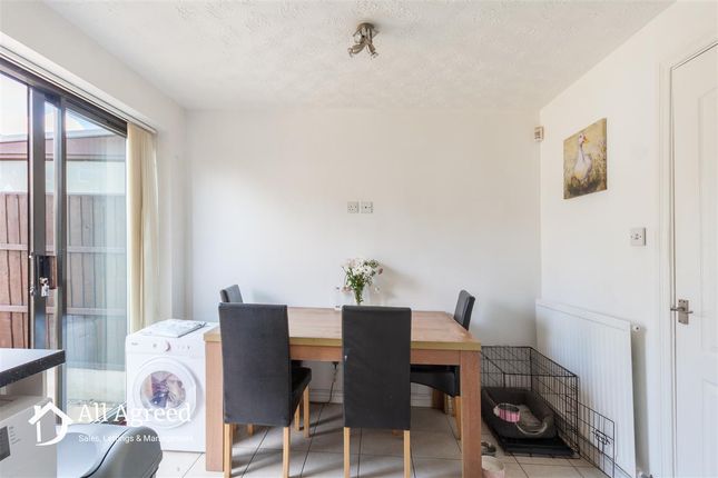 8, Holywell Road, Ilkeston photo 5