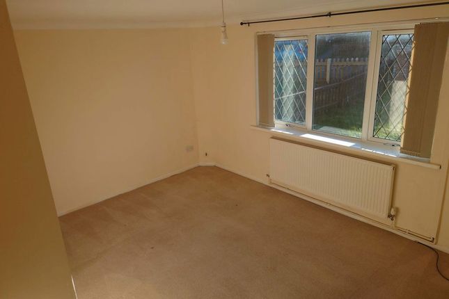 7, Oxford Avenue, Clayton Le Moors Accrington photo 3