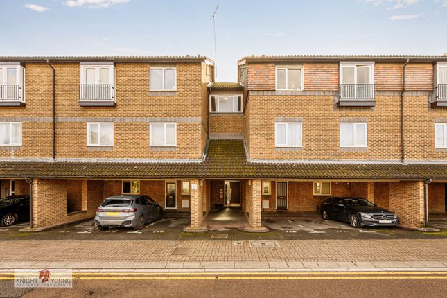 Studio studio on 118, Abbeyfields Close, London, £205,000