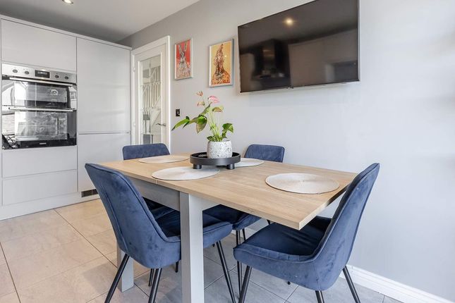 16, Eardly Court, Armadale photo 4