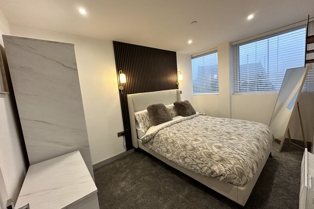 Flat 117, Green Lane,, Yeadon, photo 3