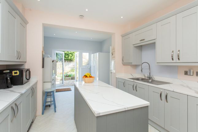 5, Osborne Gardens, Herne Bay photo 2