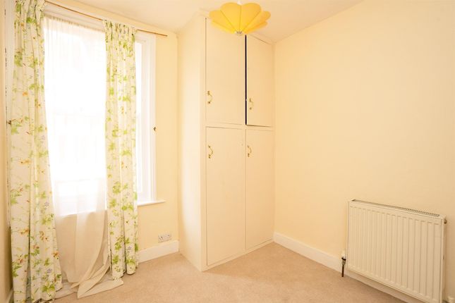 Flat for sale in Bath Road, Worthing