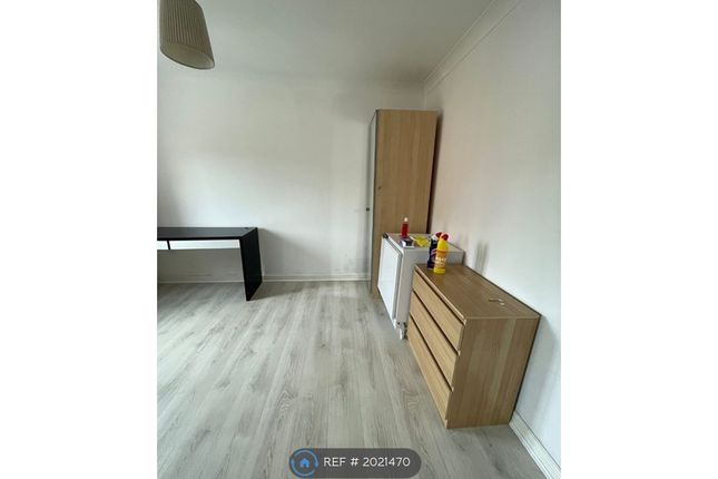 Room to rent in Godwin Way, Stoke-On-Trent
