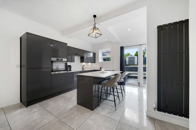 119, Turton Road, Bolton, Greater Manchester photo 5