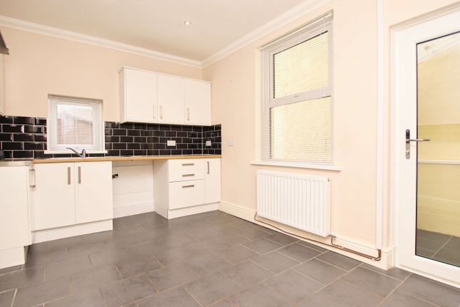 11, Lower Glyn Gwyn Street, Trethomas photo 4