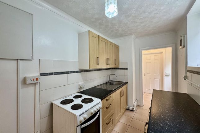 34a, St. James Road, Bexhill-On-Sea photo 3