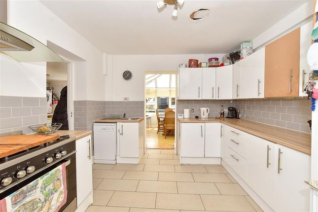 Thumbnail Semi-detached house for sale in Oakmead, Tonbridge, Kent