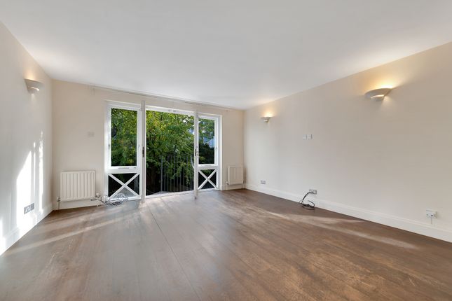 14, St Pauls Mews, Camden photo 4