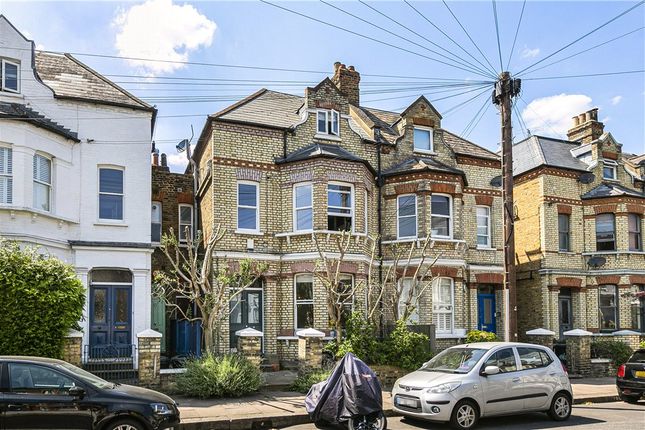 Thumbnail Flat to rent in Cromford Road, Putney