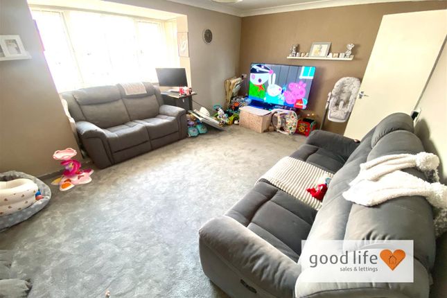 12, Anglesey Road, Sunderland photo 2