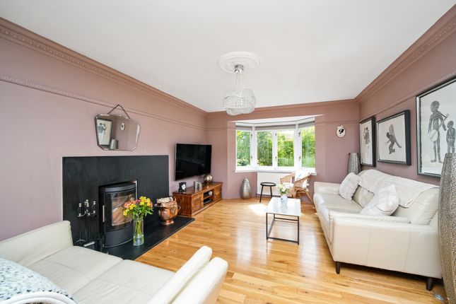 53, Eskfield Grove, Eskbank photo 2