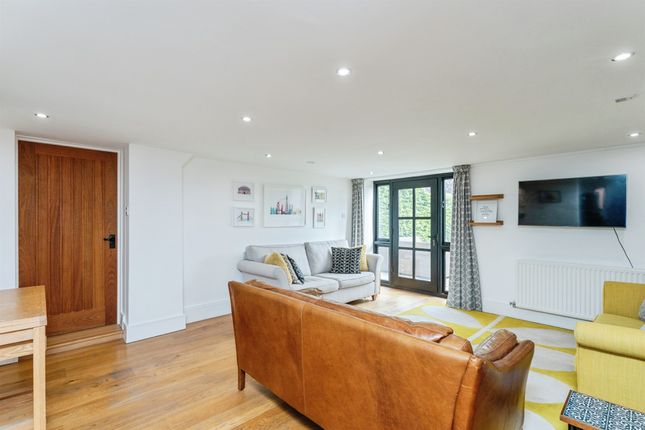 4, Mount Barns, Poplar Hall Lane, Chester photo 4