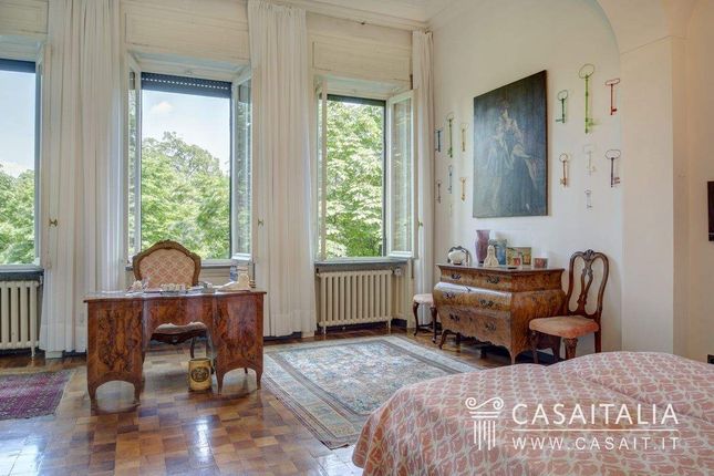 Apartment for sale in Milano, Umbria, Italy