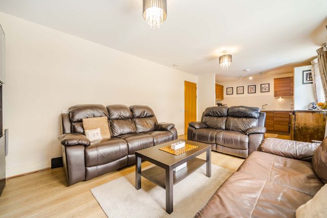 3 Goerge Mathers Road, London photo 2