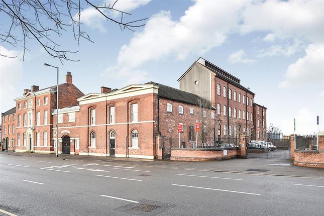 Flat to rent in Horninglow Street, Burton-On-Trent