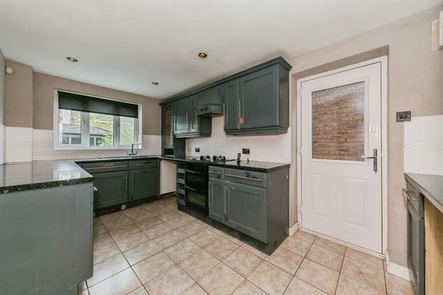 5, Hartwell Grove, Winsford photo 4