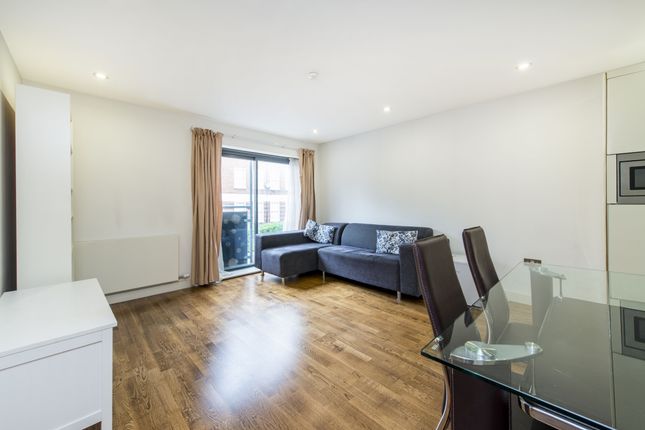 Thumbnail Flat to rent in Margery Street, London