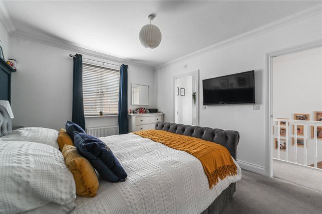 26, Forrester Road, Manningtree photo 4
