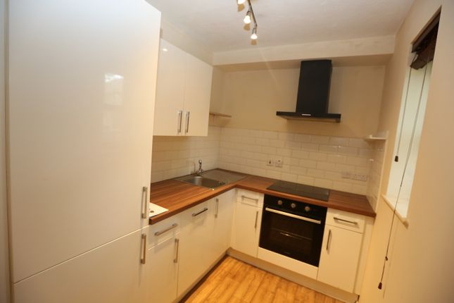 Thumbnail Flat for sale in Jasmin Close, Northwood