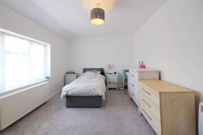Semi-detached house for sale in Albany Place, Aylesbury