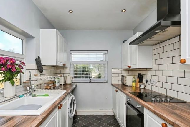 4, Calderbank, Wigan photo 5