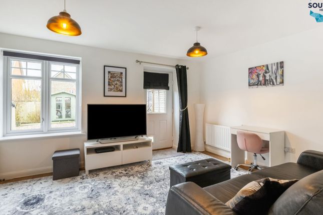 Goldfinch Lane, Hellingly, Hailsham, Hailsham photo 3