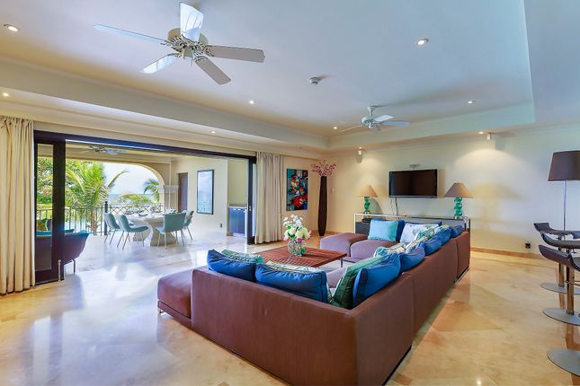 Apartment for sale in Sandy Cove 201, Derricks, Saint James, Barbados