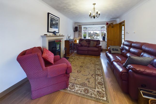 Thumbnail Detached house for sale in Hornbeam Close, Newport