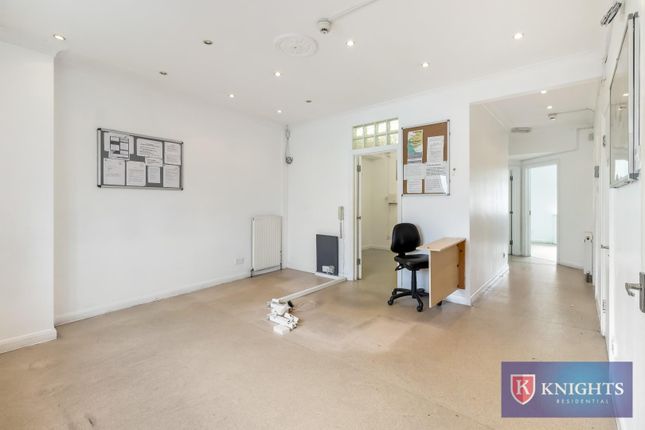 End terrace house for sale in Raynham Road, London
