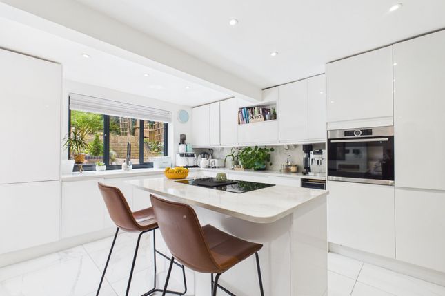 8 Pilkington Road, Nottingham photo 3