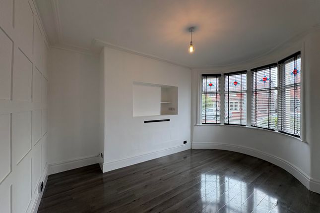 1-bed house on 44, St. Vincent Avenue, Blackpool, £900/mo