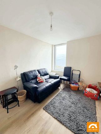 83, Randolph Street, Buckhaven photo 3