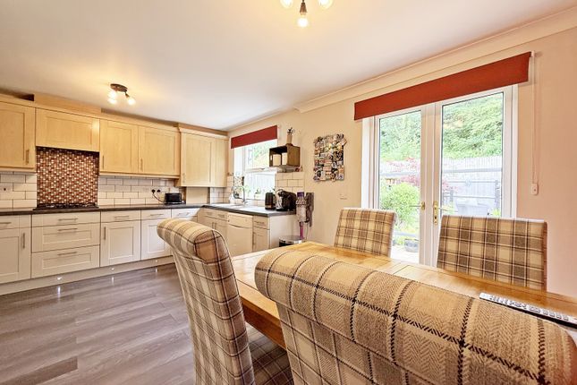 15, Dan Y Graig Heights, Pontyclun photo 3