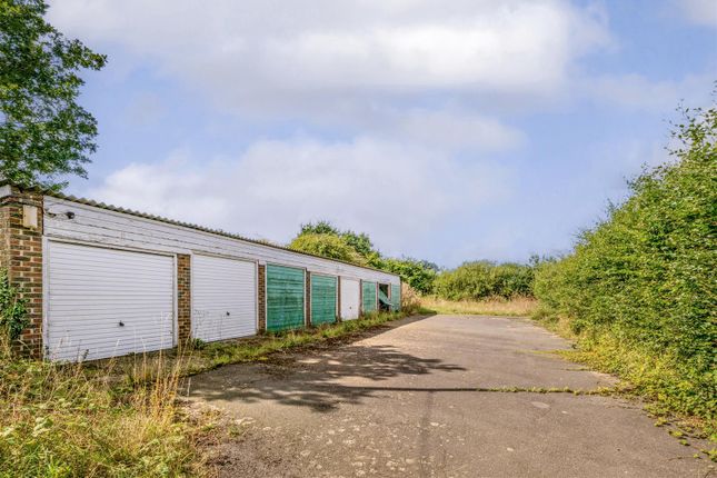 Henfield Garages -1.Jpg