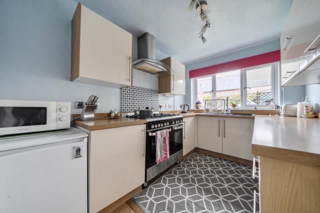 26, Cornhill Road, Leominster photo 4