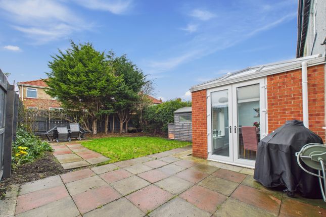 26, Haig Avenue, Whitley Bay photo 4