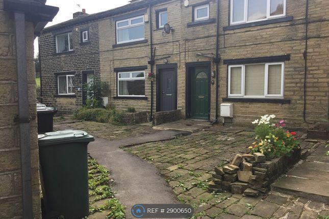 Foster Square, Denholme, Bradford photo 3