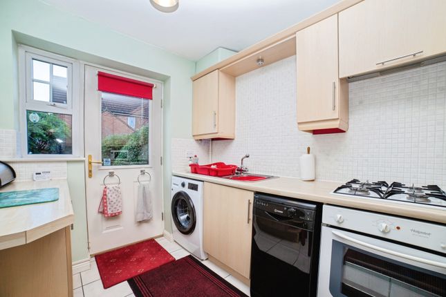 22, Fisher Close, Nottinghamshire photo 2