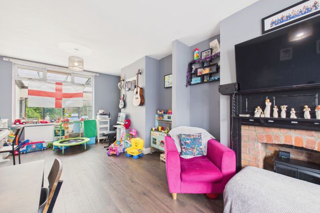 31, Lascelles Avenue, Withernsea photo 4