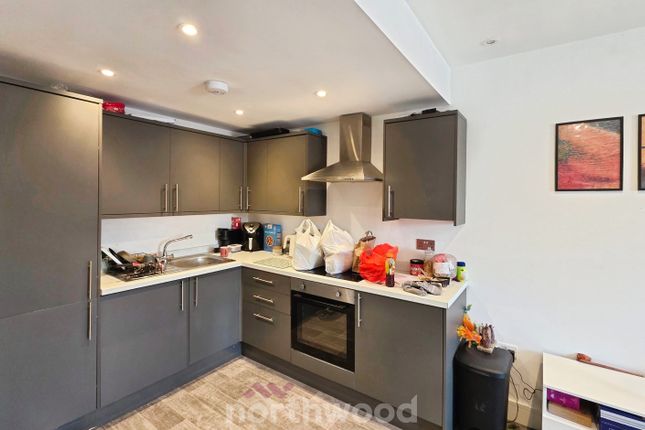 Flat 4, 170, Beckett Road, Doncaster photo 5