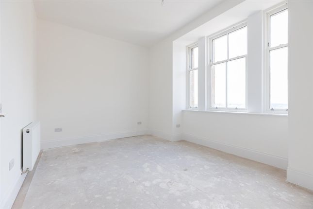 Flat for sale in Muirhall Road, Perth